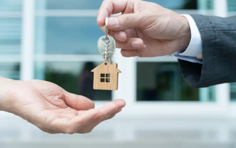 Green Card Holder Selling Foreign Property: Your Tax Questions Answered
