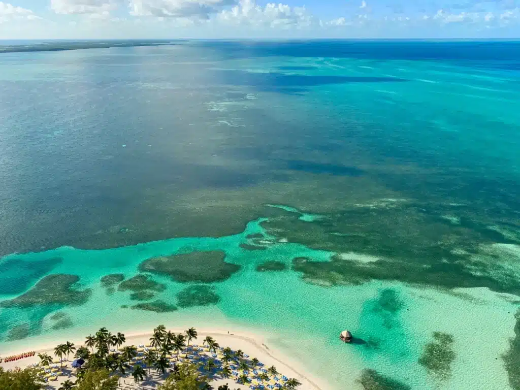 US Expat Taxes in the Bahamas