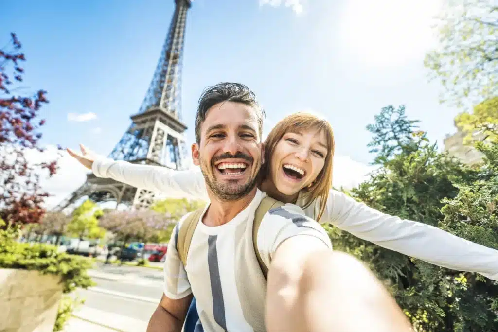 U.S. Expat Tax Guide for Living in France
