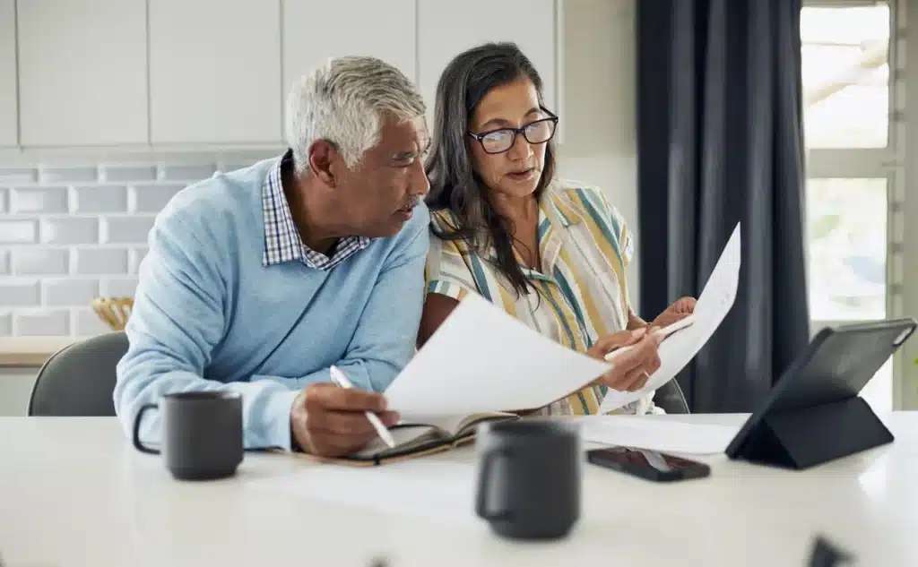 U.S. Expat Tax Deductions and Credits: Your Complete Guide
