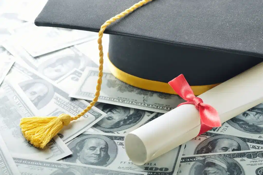 Student Loans and U.S. Expat Taxes Explained: Forgiveness, Payments, and Tax Rules While Living Abroad