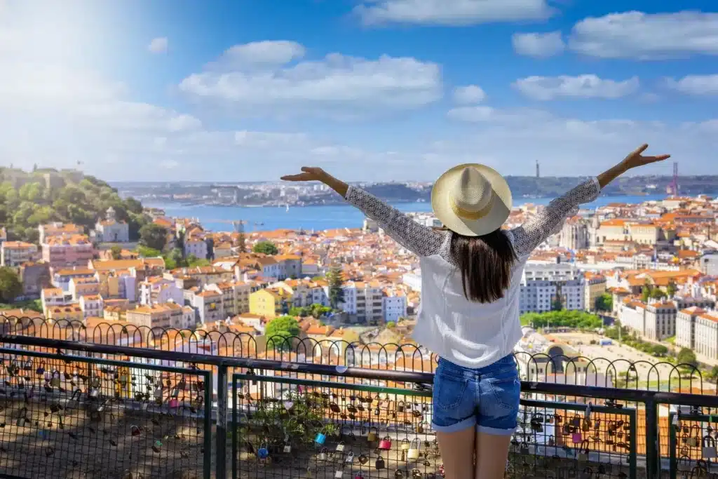 Moving to Portugal From the U.S.: Visas, Costs, and Tax Planning