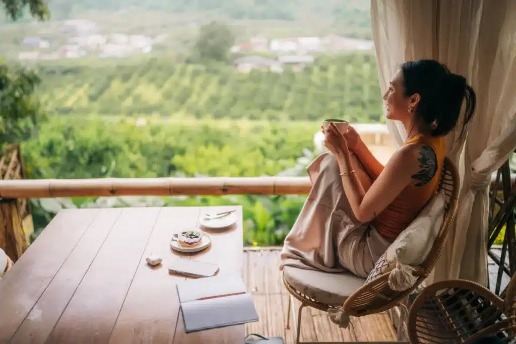 Digital Nomad Taxes for U.S. Citizens: FEIE, Tax Home, and Filing From Anywhere
