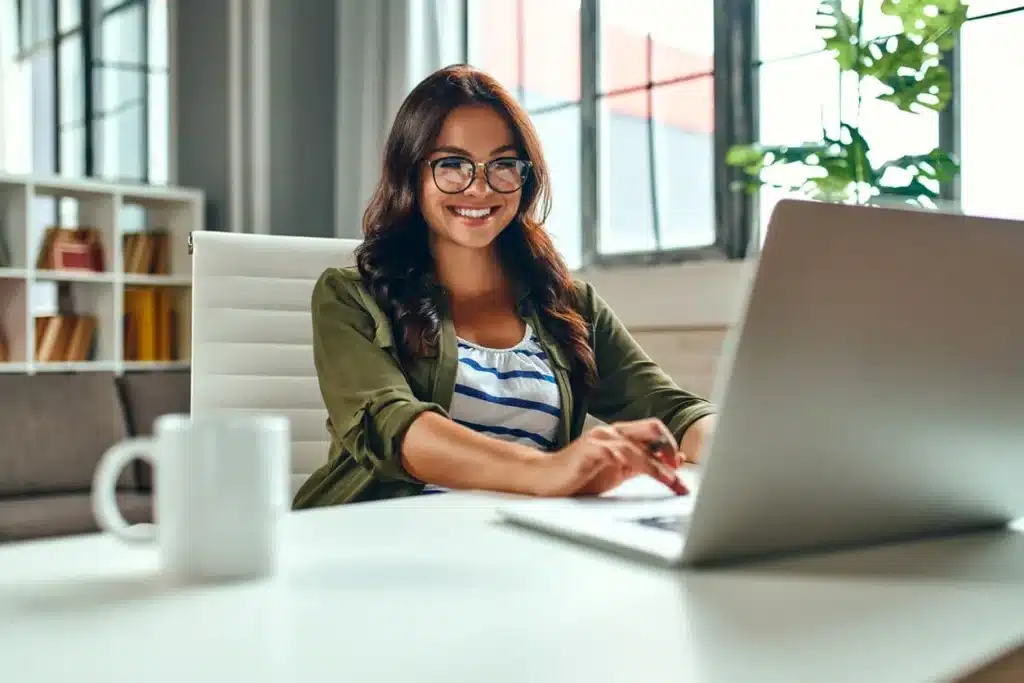 What Are Expat Tax Services? What They Are and How They Work